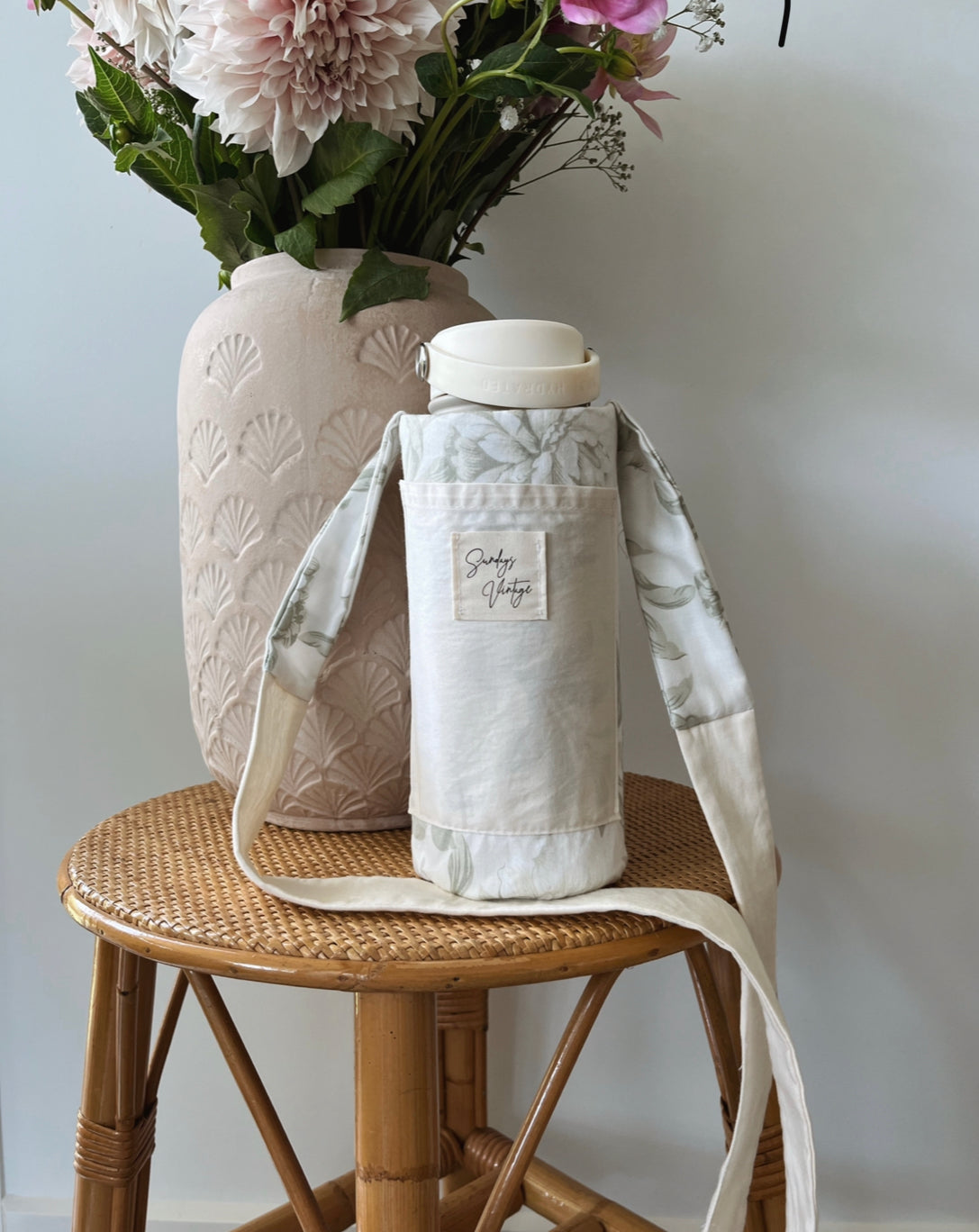 Sundays Bottle Holder // Sage Floral & Butter