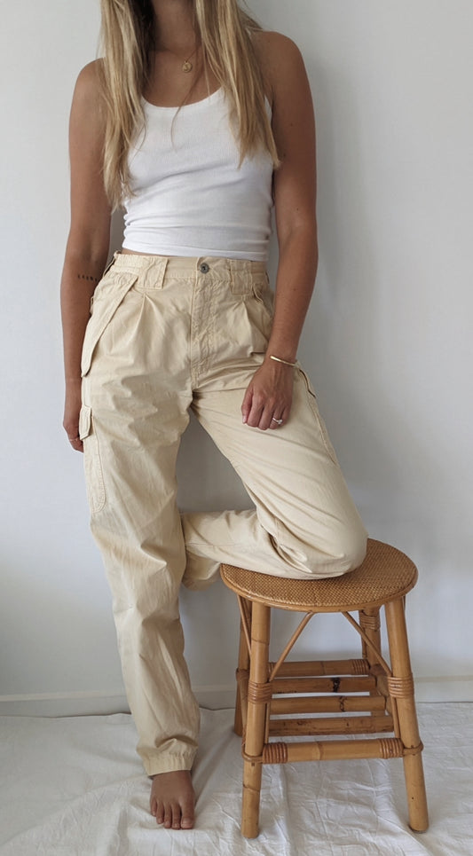 Butter Yellow Cargo Pants // Size 33