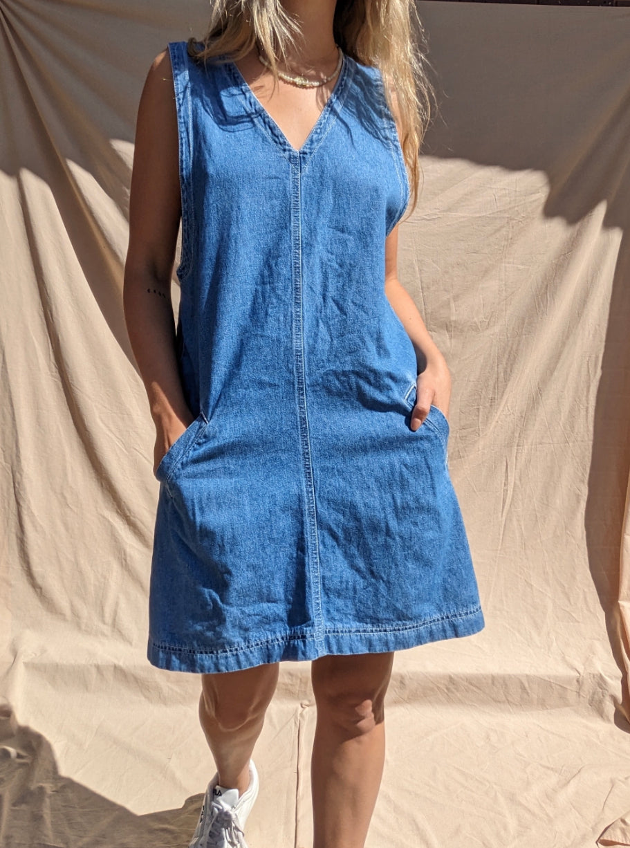 90s Denim Pinafore Dress // Size M