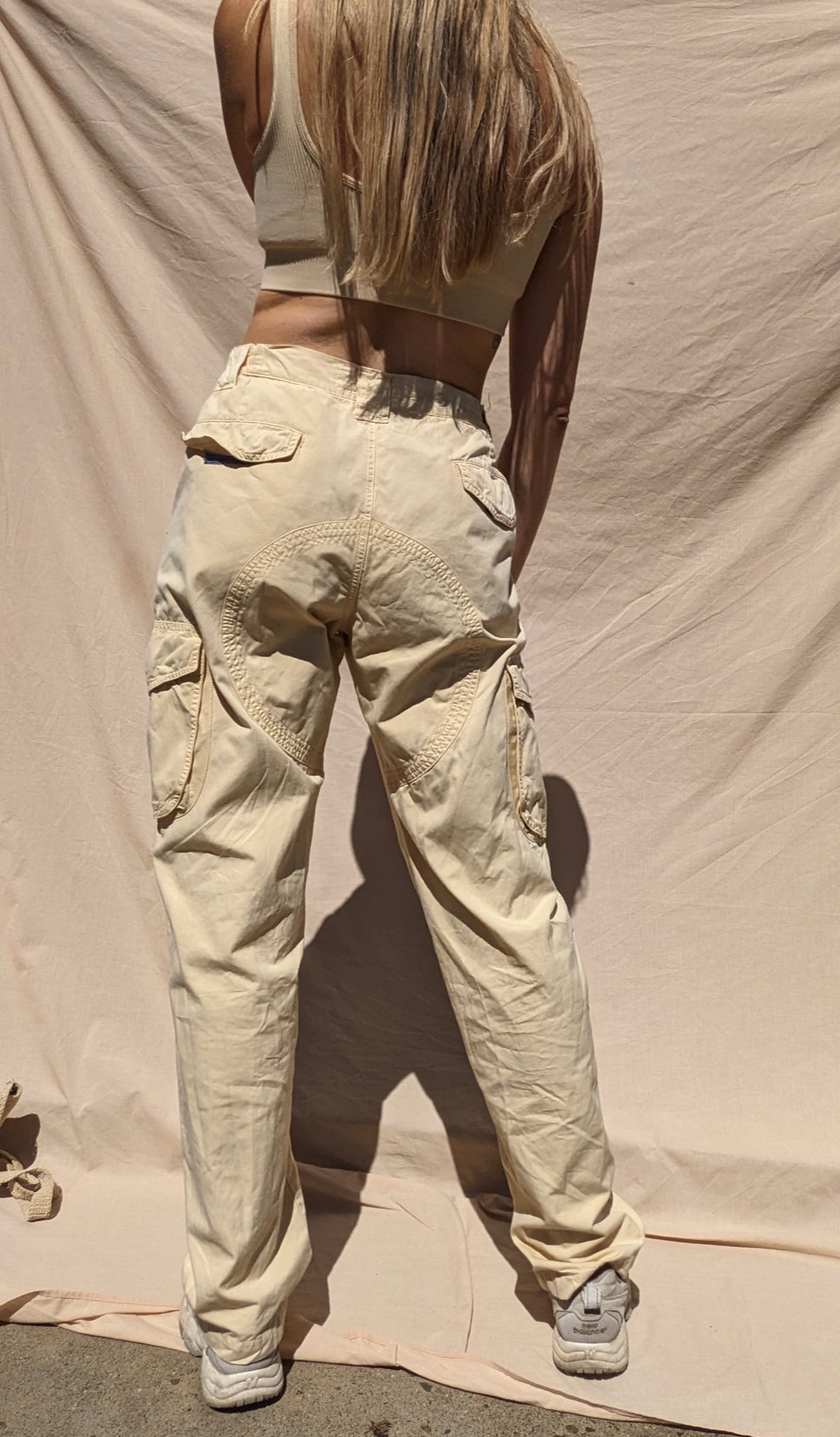 Butter Yellow Cargo Pants // Size 33