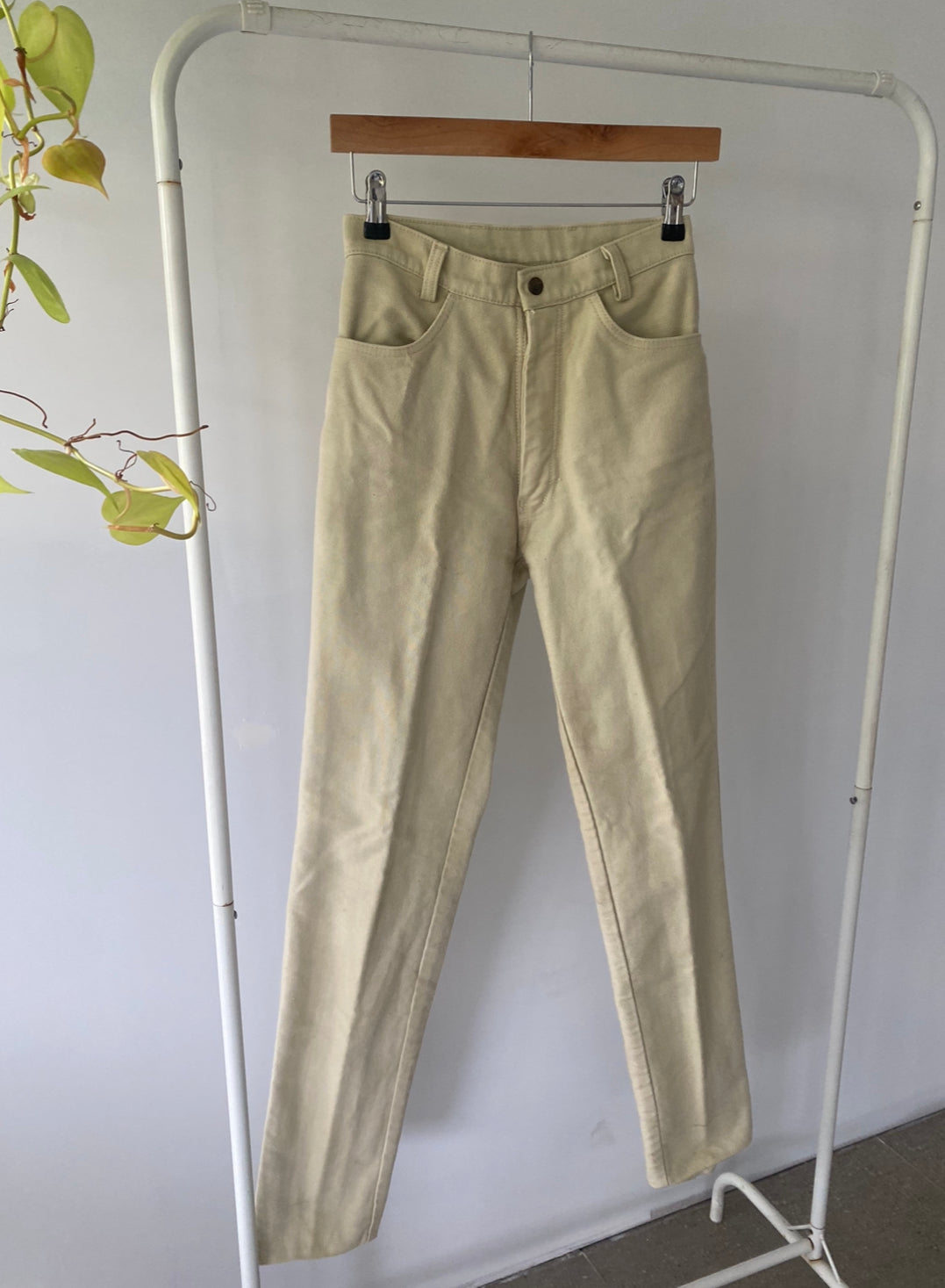 Euroa Jeans // Size 6