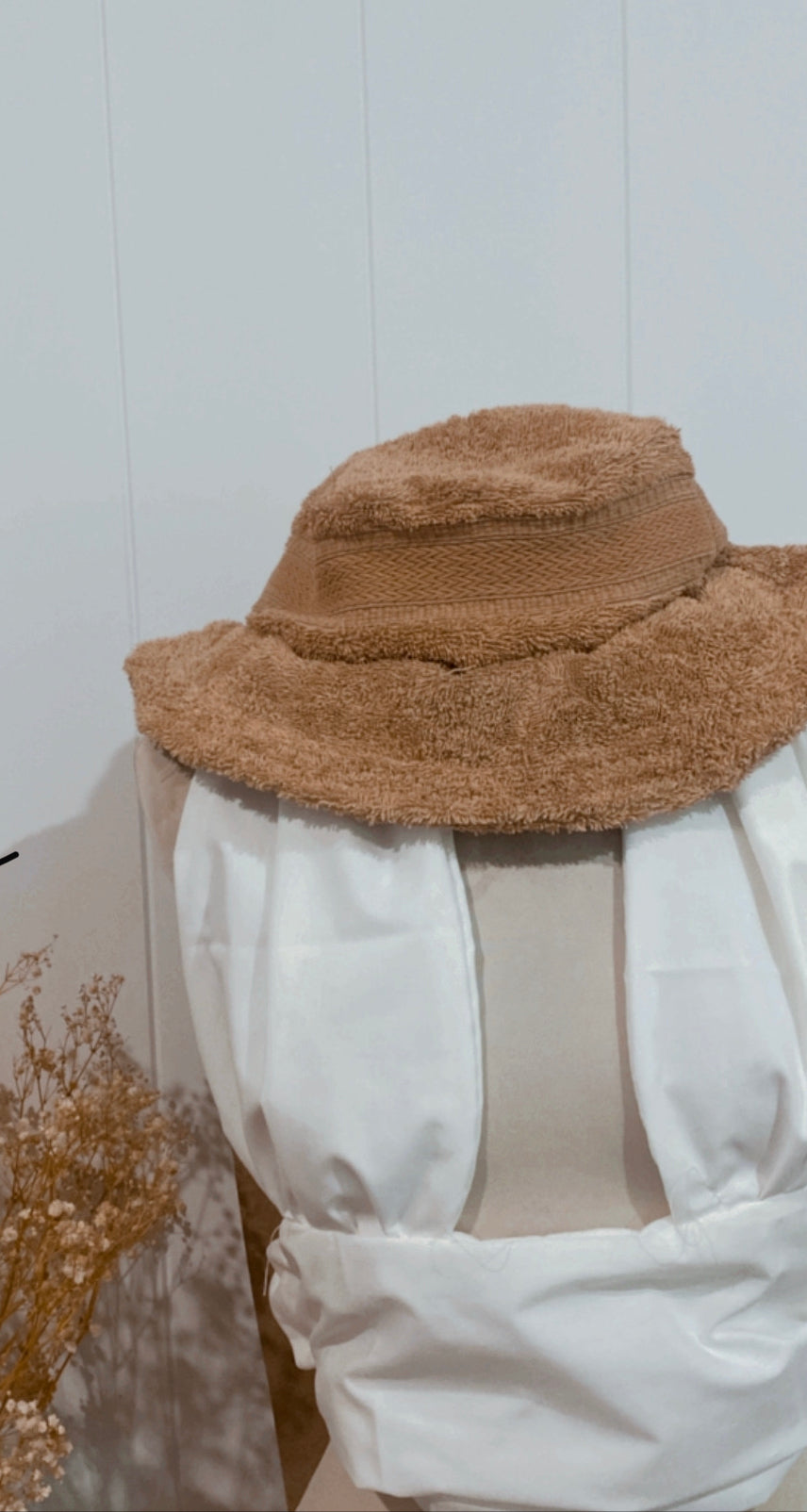 Sundays Bucket Hat // Brown